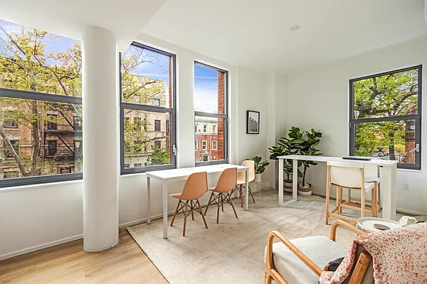 Rented by Triumph Property Group | media 8