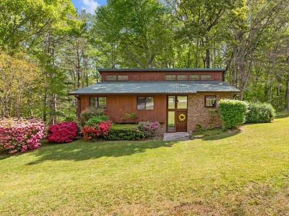 1102 Patterson Dr, Kingston Springs, TN 37082