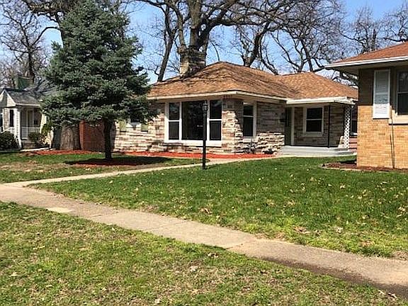 3rd image of 2711 Wicker Ave
