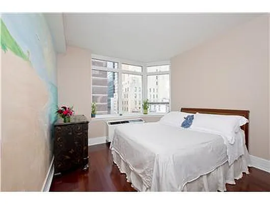 Rented by Keller Williams NYC | media 22