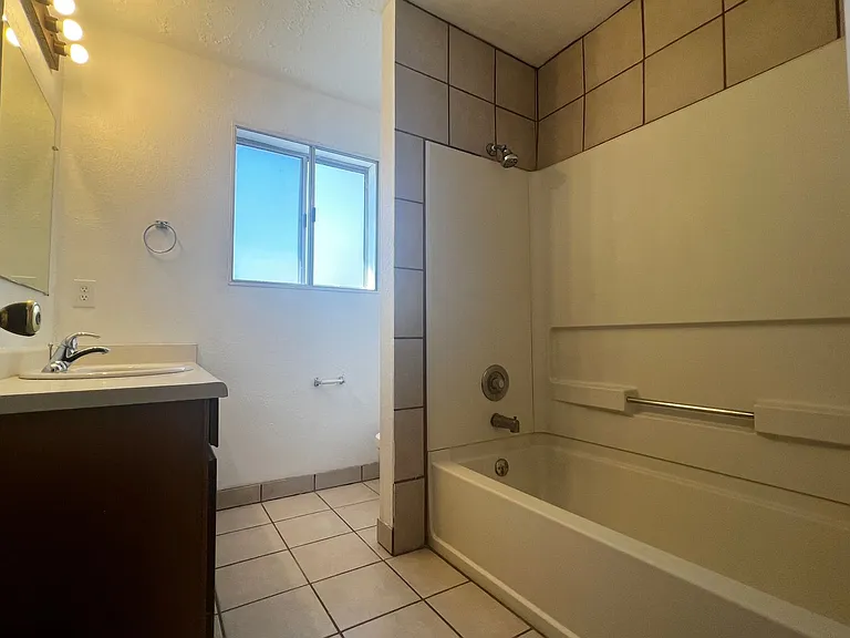 449-485 N 1465 W — Photo 18
