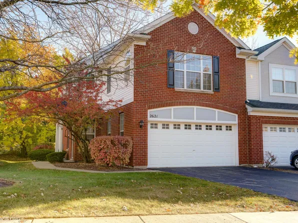 2621 Pondview Dr, Algonquin, IL 60102