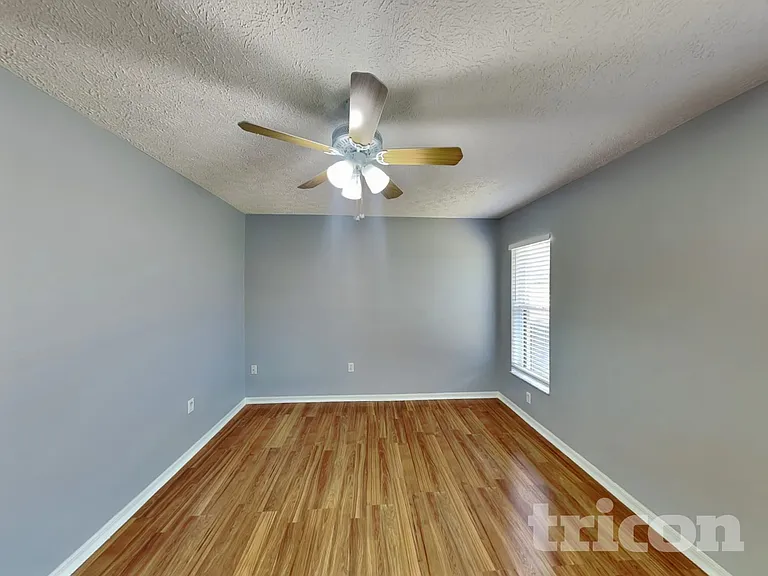 7028 Covewood Dr — Photo 10