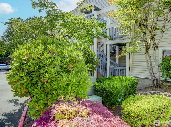 2969 142nd Place SE #7, Bellevue, WA 98007