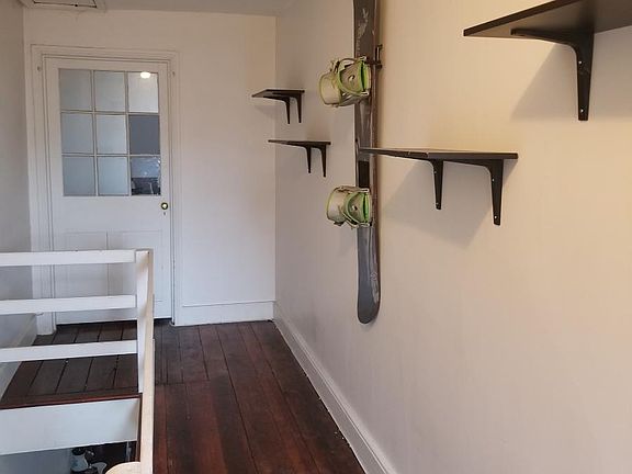 5th image of 630 N 2nd St #3