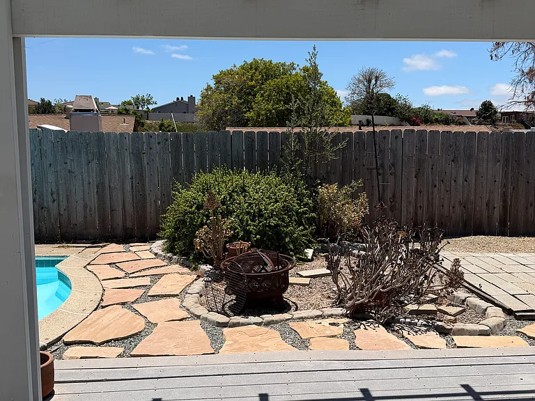 8261 Calle Calzada — Photo 12