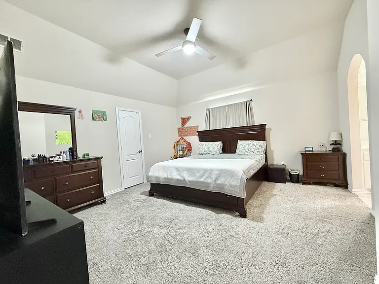 7430 Hidden Cove Ln — Photo 27