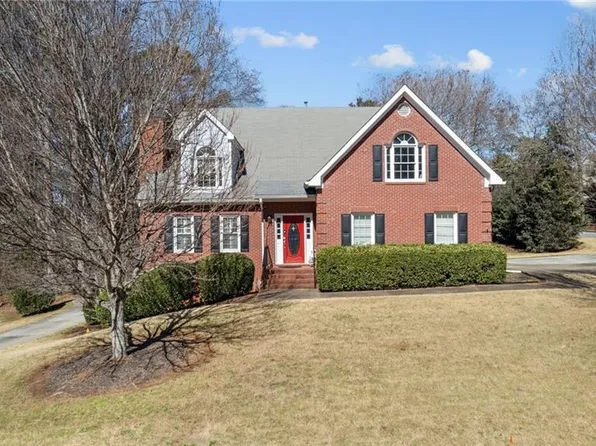 2888 Kelly Ct, Lawrenceville, GA 30044