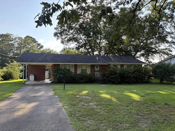 713 Bailey Nowell Rd, Kosciusko, MS 39090