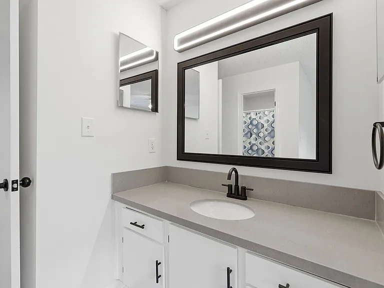 114 Kingsbury Dr #114 — Photo 34