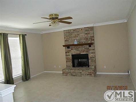 3rd image of 4227 Hathaway Dr