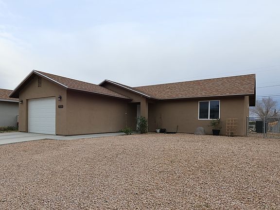 3rd image of 2720 E Leroy Avenue