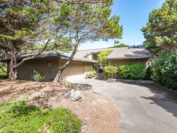 11 Shorepine Ct, Gleneden Beach, OR 97388