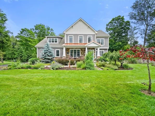 13 Copper Rock Road, Walden, NY 12586