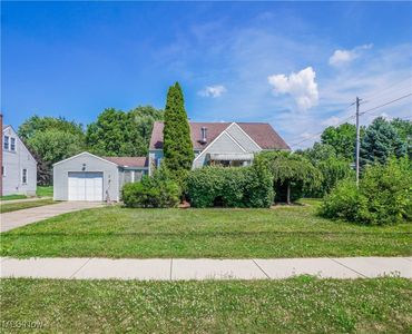 125 Fenton Ave, Mogadore, OH, 44260