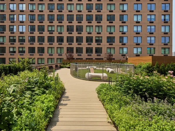 138 Bruckner Boulevard image 41 of 47