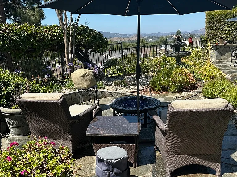 1814 Sweet Briar Pl — Photo 4