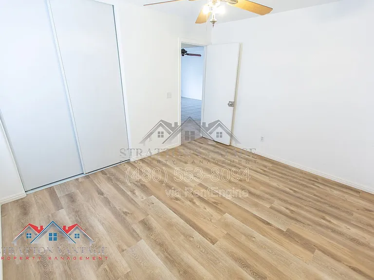 5706 N 74th Dr — Photo 22