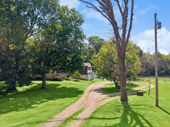 1900 Dundas Blvd, Northfield, MN 55057