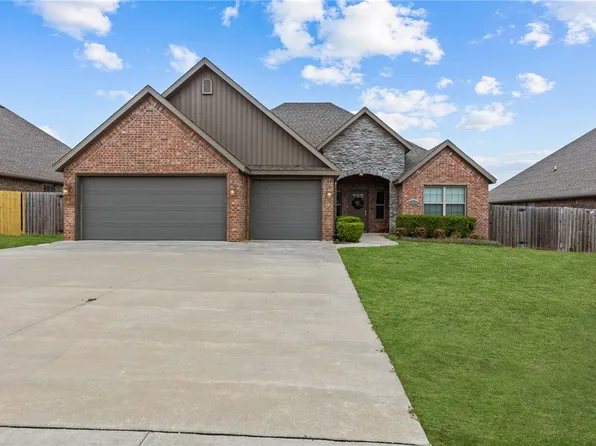 4252 Sussex Cv, Springdale, AR 72762