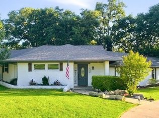 2208 Turtle Creek Dr, Sherman, TX 75092