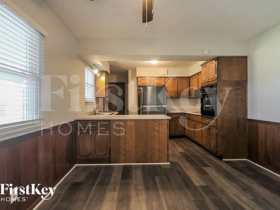 4th image of 242 Hargeo Dr
