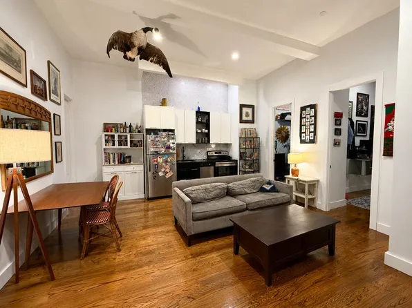 116 Seigel Street image 1 of 17