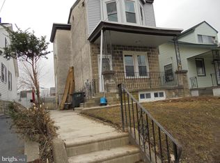 1916 Emerson St, Philadelphia, PA 19152