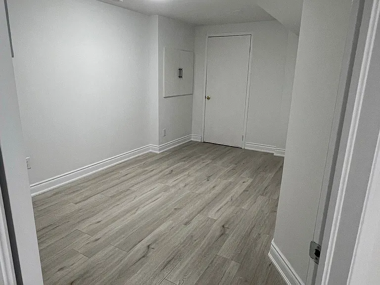 109 Monteith Cres #BSMNT — Photo 4