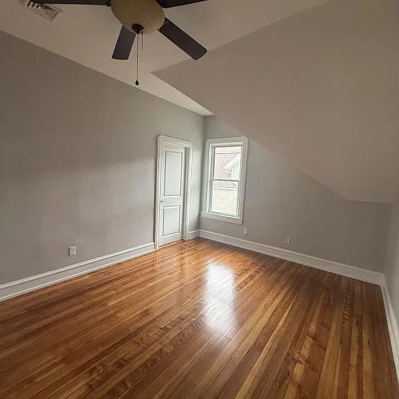 467 Middle St — Photo 12