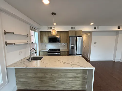75 Coles St #2 Photo 1
