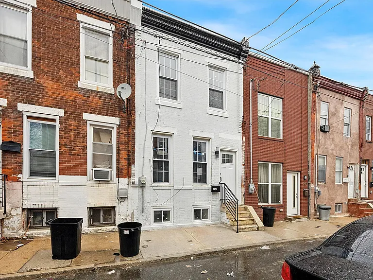 2615 Earp St — Photo 25