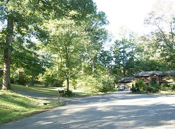 2nd image of 50 Alclare Ct #5B