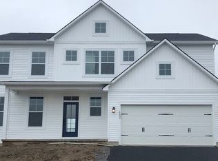 5519 Vista Way, Camillus, NY 13031