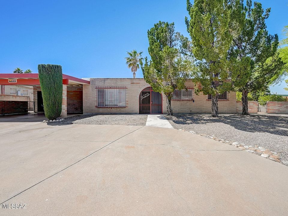 1st image of 9020 E Henry Pl