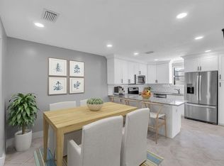 2675 NW 99th Ave, Coral Springs, FL 33065