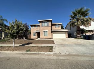 2596 Riviera Ct, Tulare, CA 93274