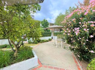 10814-10818 Blix St #814-B2, North Hollywood, CA 91602
