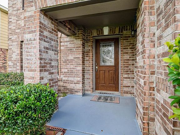 3rd image of 11606 Wren Crossing Dr