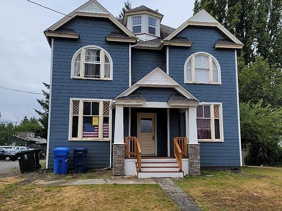 2nd image of 4214 N Huson St #3