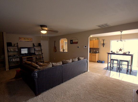 4th image of 141 Onyx Lake Dr