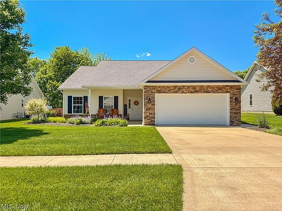 2nd image of 4892 Mandarin Dr