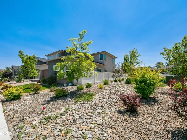622 Braided Rope Dr, Reno, NV 89511
