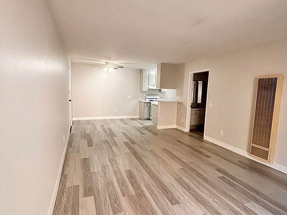 2nd image of 5711 Camellia Ave #201