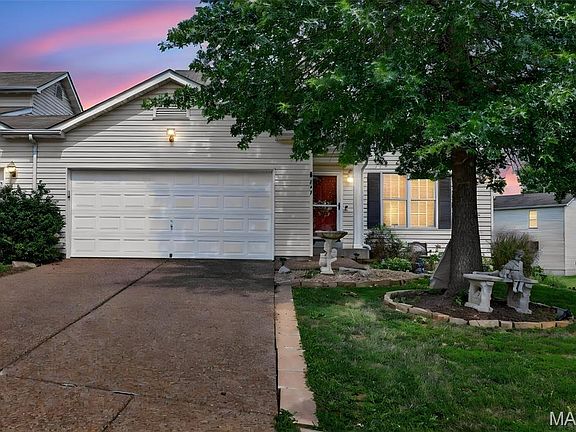 2nd image of 247 John Charles Dr #2163B