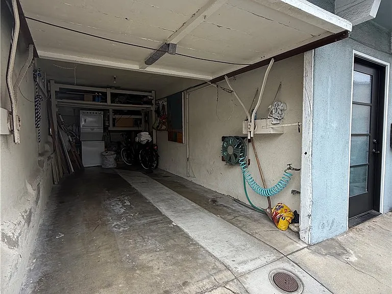 620 Palm Dr — Photo 15