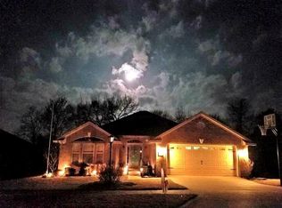 2621 Quarry Dr, Van Buren, AR 72956