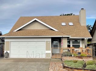 1489 Jasmine Cir, Rohnert Park, CA 94928