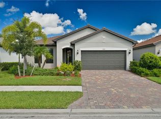 3533 E Hampton Cir, Alva, FL 33920