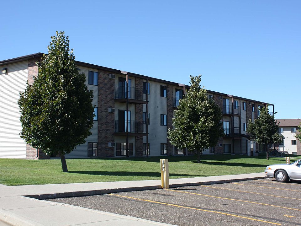Building Photo 4